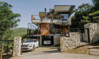 Imagem: Casa á venda 4 dormitórios, 1 suíte