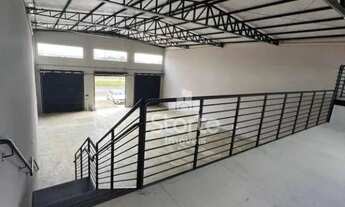 Imagem 3: Galpão para alugar, 360 m² por R$ 10.000,00/mês - Santa Mônica - Uberlândia/MG