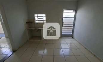 Imagem 3: Casa para locação no bairro Martins