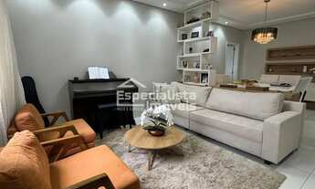 Imagem: CASA INCRÍVEL no cond. Jardim Europa ao