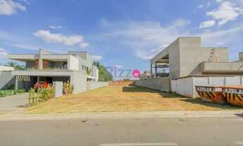 Imagem 3: Lote Portal do Sol Green com vizinhos definidos na avenida principal