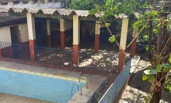 Imagem 3: Apartamento para venda possui 200 metros quadrados com 4 quartos