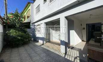 Imagem 2: Campo Grande Casa com 3 dormitórios