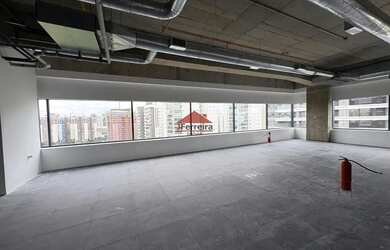 Imagem 2: Barra Funda, Jardim das Perdizes - Sala comercial Open Space com 202m², 6 vagas, Heliponto