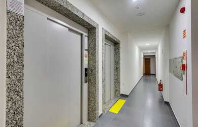 Imagem 7: UNIDADE COM ÁRMARIOS PLANEJADOS Localizado ao lado metrô na QD 120 Samambaia - sul