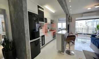 Imagem 2: Apartamento mobiliado para venda e locação com 2 quartos e 1 vaga de garagem com 65m² - P