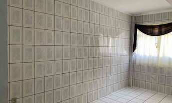 Imagem 3: Casa com 01 dormitório, sala de estar, sala de jantar, cozinha, banheiro e área de serviço