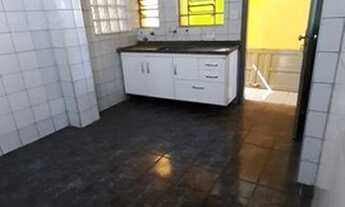 Imagem 5: CASA 02 DORM. UMA TRAVESSA DA AV. BRASILIA - JD. CAMPANÁRIO