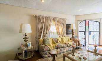 Imagem 4: Casa Alphaville para venda tem 460 metros quadrados com 4 quartos