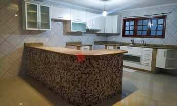 Imagem 7: Sobrado com 5 dormitórios à venda, 380 m² por R$ 1.520.000,00 - Parque São Vicente - Mauá