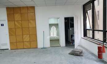 Imagem 6: Conj. Comercial Comercial na Vila Olímpia 299m² 8 Vagas, 4 Banheiros e 4 Salas