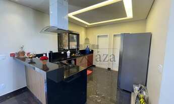 Imagem 3: Belíssima Casa em Condomínio Aruana no santa Julia sjc