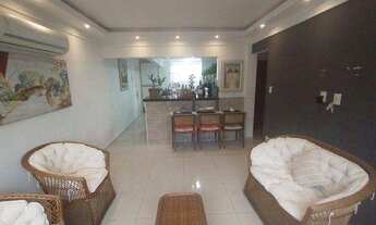 Imagem 2: Lindo apto 2 dorm na quadra da praia