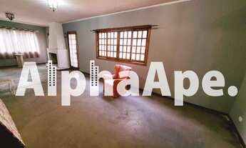 Imagem 4: Casa de condomínio para venda possui 390 metros quadrados com 4 quartos