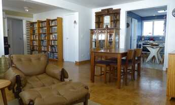 Imagem 3: ***Sala para 3 ambientes, cozinha planejada, área de serviço, dependência empregada. Área