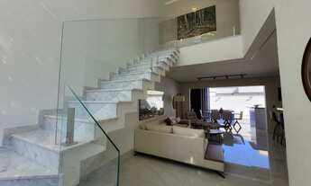 Imagem 3: Belíssimo sobrado à venda no Condomínio Terras de São Francisco - SP