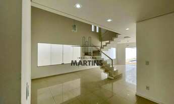 Imagem 4: Casa de condomínio sobrado para venda possui 275 metros quadrados com 3 quartos