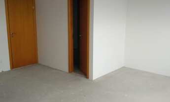 Imagem 5: Sala comercial no centro de Jacareí. Nova, ainda no contrapiso. Banheiro, interfone, pintu