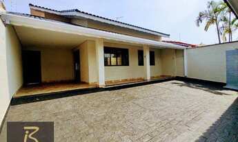 Imagem: Excelente casa com 3 suites 500 mts da praia