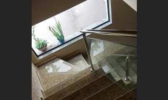 Imagem 4: Sobrado para venda possui 144 metros quadrados com 3 quartos