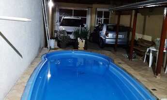 Imagem 2: Sobrado Jd.Pinhal com piscina-R$ 590 mil financia