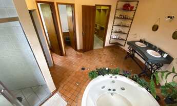 Imagem 3: Chácara para venda possui 650 metros quadrados em Mairiporã/SP