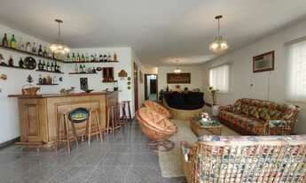 Imagem 2: Apartamento à venda com 225 metros quadrados com 5 quartos em Praia das Pitangueiras - Gua