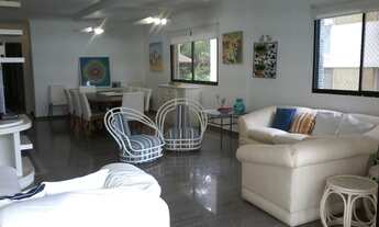 Imagem 6: Apartamento para aluguel e venda possui 230 metros quadrados com 4 quartos