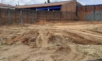 Imagem 2: Imóvel para venda possui 360 metros quadrados em Jardim Aeroporto - Botucatu Excelente loc