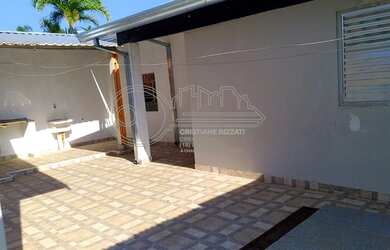 Imagem 2: Casa para aluguel e venda tem 191 metros quadrados com 3 quartos em Cidade Nova - Indaiatu