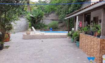 Imagem 5: Casa linear de 4 quartos em condomínio fechado na Freguesia