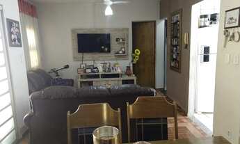 Imagem: Casa para venda possui 250 metros quadrados