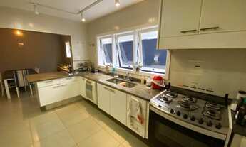 Imagem 3: Casa em Condomínio para Venda em Santana de Parnaíba, Alphaviile, 4 dormitórios, 2 suítes