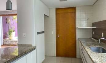 Imagem 7: Casa de condomínio para venda possui 128 metros quadrados com 3 quartos