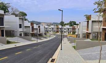 Imagem 2: Casa de condomínio para venda com 100 metros quadrados com 3 quartos em Centro - Jaguariún