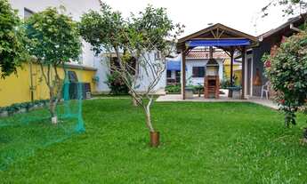 Imagem 5: Casa na praia com 275 m² de construção, com 3 quartos no Jardim Britânia - Caraguatatuba