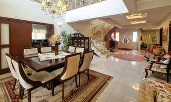 Imagem 5: LINDO SOBRADO COM 3 SUÍTES E PISCINA