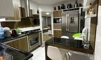 Imagem 1: Sobrado para venda tem 180 metros quadrados com 3 quartos