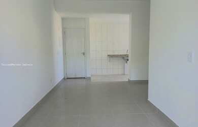 Imagem 7: Apartamento para Venda em Nova Iguaçu, da Luz, 3 dormitórios, 1 suíte, 2 banheiros, 1 vaga