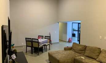 Imagem 3: Casa de condomínio térrea para venda possui 200 metros quadrados com 3 quartos