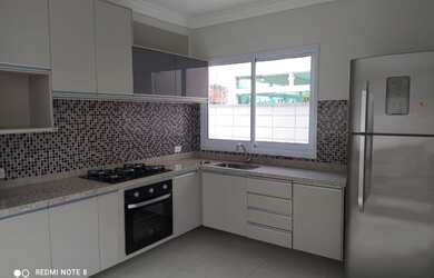 Imagem 5: Casa no condomínio residencial Belize para venda com 202m com 3 suítes ar condicionado