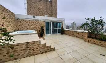 Imagem 2: Cobertura triplex para aluguel com 338 metros quadrados com 4 quartos