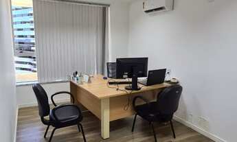 Imagem 7: Escritório para aluguel possui 212 metros quadrados com 1 quarto