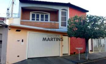 Imagem: Sobrado para venda com 200 metros quadrados