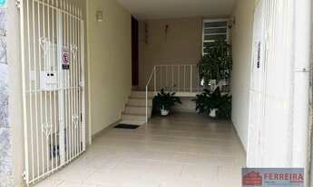 Imagem: Sobrado com 3 dormitórios, 2 banheiros