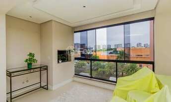 Imagem 2: Apartamento para venda tem 99 metros quadrados com 3 quartos em Passo da Areia - Porto Ale