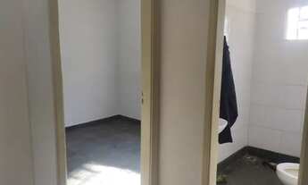 Imagem 7: Casa para aluguel possui 80 metros quadrados com 3 quartos em Setor Castelo Branco - Goiân