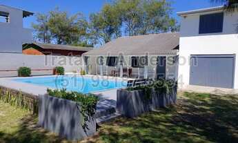 Imagem 2: Casa à Beira Mar, Piscina Grande, 4 Quartos, Sala de Jogos, WiFi, em Mariluz/Imbé