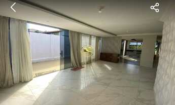 Imagem 3: Casa no Conjunto Bela Vista, com Piscina e churrasqueira, casa com porcelanato e blindex