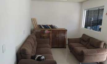 Imagem 2: Casa de condomínio para venda tem 200 metros quadrados com 3 quartos